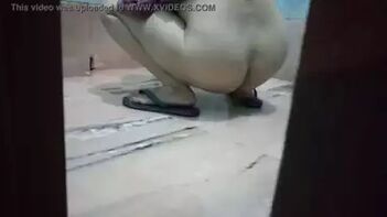 Tamil Bhabi Pissing and Her Naughty Son Using His Dick Like a Pro