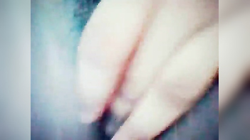 Married Indian Chick With Juicy Nipples Masturbates Wildly On Webcam