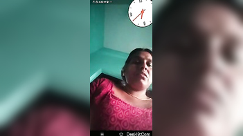 Aunty Reveals Juicy Big Brown Nipples In Raw XXX Action