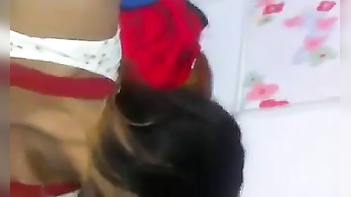 Tamil Porn Star Shows Off Her Pussy In MMS Leak For Fucking Fans