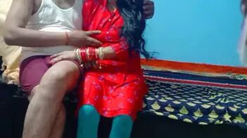 Indian Newlywed Wife Gets Pounded Wildly At Home