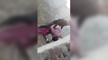 Indian Randi Gets Pounded Outside Like a Fucking Animal