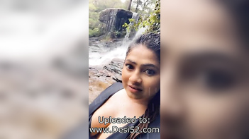 Babe with Insane Cleavage Teases the Shit Out of Me