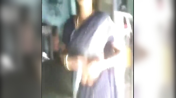 Filthy 34-Yr-Old Thiruvanmiyur MILF Gets Fucked Raw and Cums Hard