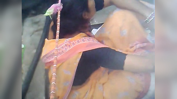 Neighbor’s Wife Rajni Sucks Dick Like a Pro in This Wild XXX Scene