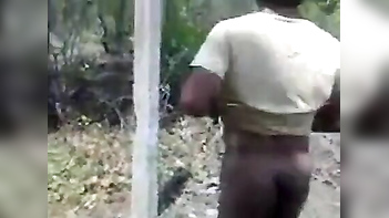 Bhopal Prostitute Catches Outdoor Dick Action on Camera With Juicy Hindi Audio