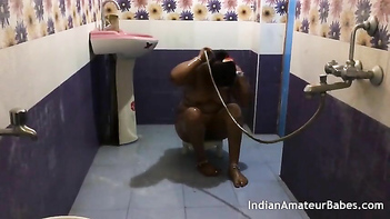 Desi Wife Gets Pounded By Best Friend While Husband’s Away