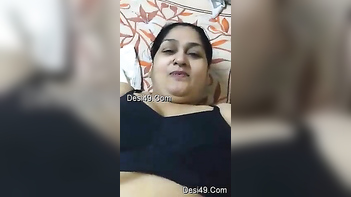 Indian Man Inspects His Fat Wife’s Shaved Pussy Before Fucking Her Hard In Bed