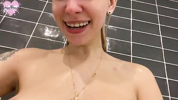 Sexy Babe Gets Dripping Wet Washing and Shaving Her Pussy Solo.