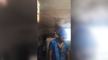 Desi Chick Flashing Her Tits in a Selfie Cam Show, Damn That Pussy