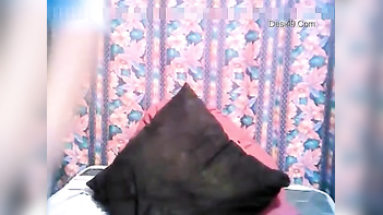 Husband Clueless His Indian Wife Sucks Dick In Global Porn Chats, Cheating Slut