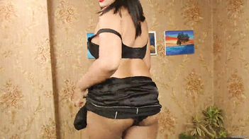 Bhabhi In Tight Black Saree Masturbating Her Pussy And Flashing Huge Tits