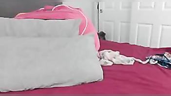 Babe with a banging body and Curvy Ass Takes it All In - XXX Video