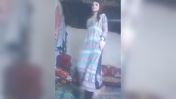 Punjabi Bhabhi Shows Off Her Juicy Pussy In Village MMS