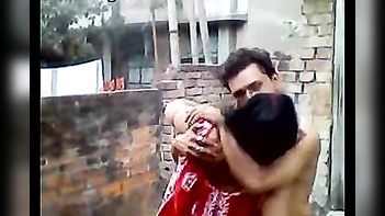 Cuckold Hubby Records Indian Bhabhi's Outdoor Romance With Devar - Desi Sex Delight!