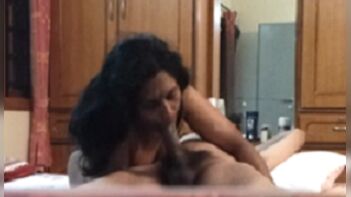 Experience Mind-Blowing Pleasure with a Busty Bengali Bhabhi's Desi Sex Blowjob!