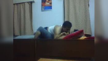 Desi Bhabhi's First Time Home Sex with Hubby's Friend in Dariagunj - An Unforgettable Experience!