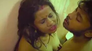 Indian MILF Babita Bhabhi Sucks Dick and Rides Cock Like a Pro