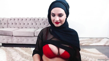 Bhabhi Dances Seductively, Flashing Her Massive Tits and Tight Pussy