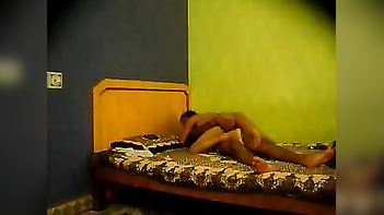 Mature Delhi Housewife Desperate For Raw Sex Action