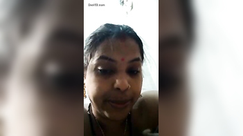 Mature Bhabi Finger Bangs Herself in the Bathroom - Wet Pussy Action