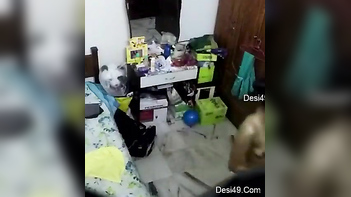 Desi Chick Gets Caught Naked on Camera in the Fucking Bedroom, OMG So Damn Sexy