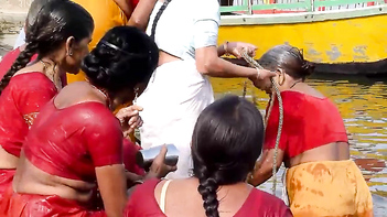 Tamil Aunties Bathing, Showing Off Massive Titties and Cunt, Wildly Horny Scenes