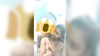 Desi Couple Getting Wet and Wild in the Fucking Bath Together