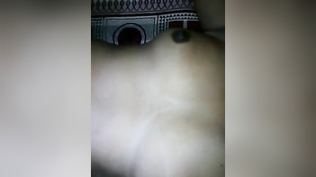 Desi Chick Shows Off Her Hairy Pussy, Can’t Hide That Juicy Muff Any Longer