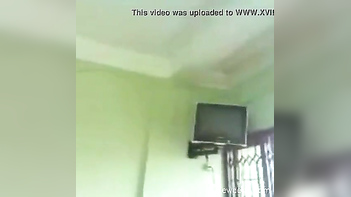 Mallu Aunty Shows Off Her Insane Skills With Some Wild Jerk And Oral Action