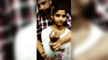 Desi Babe Shows Off Her Amazing Body in This Wild Video