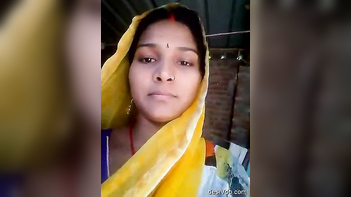 Dehati Indian Babe Shows Off Her Drenched Pussy in Wild Sex Scene