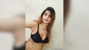 Desi Couple Going At It With Wild, Uncontrollable Moans In This Fresh Clip