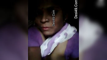 Desi Wife Shows Off Her Juicy Pussy In The Dark, Filming A Damn Sexy XXX Scene