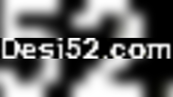 Desi Bhabi Flashing Her Juicy Tits On Video Call With Lover