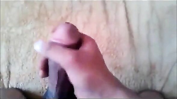 Desi Bhabhi Leaks Wild MMS Sex Scandal, Insanely Wet and Dirty Talk Included