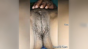 Babe Rides Her Juicy Pussy On Camera In Raw Unshaved Close-Up Action