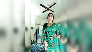 Indian Chick TikTok Video, Damn She's Sexy As Hell, Wild Moves, Must See!