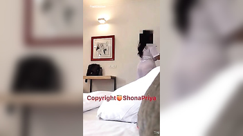 Desi Rich Bitch Seduces XXX Servant in a Damn Sexy Dress