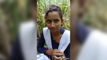 College Chick’s Tits and Pussy Manhandled by BF in Freaking Forest MMS Leak
