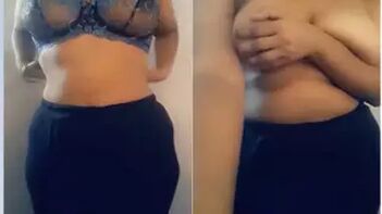 This Fucking Hot Indian Milf Strip Down and Flaunt Her Juicy Curves.