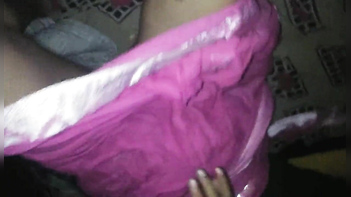 Mature Indian Dehati Aunty Rides Young Dick Like a Fucking Pro