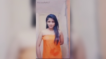 Tamil College Chick Gets Naked, Wild Sex Scene Caught on Camera, Damn Sexy!