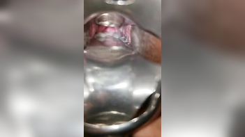 Sri Lanka Babe Gets Her Pussy Stretched by a Fucking Massive Vibe