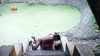 Chennai Girl Gets Fucked Hard in Park During Lockdown - Outdoor Porn Action