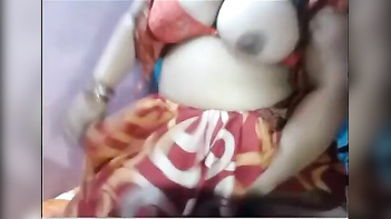 Tamil Aunty Teasing with Big Boobs and Sexy Moans 219