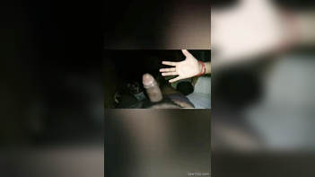 Desi Bhabhi Gets Handjob, Then Rides Her Lover’s Dick Hardcore