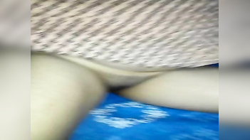 Desi Chick Reveals Her Juicy XXX Tits and Shaved Pussy