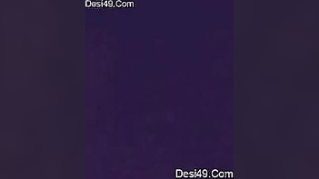 Desi Chick’s Pussy Freaking Craves Some Serious Finger Action Right Fucking Now