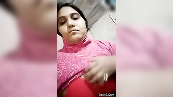 Desi Slut Shows Off Her Xxx-Cup Titties in a Tight Red Bra, Damn Close-Up Action